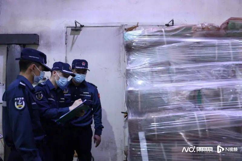 皇冠信用网足球代理_焚烧牛肚、猪肚等皇冠信用网足球代理，约1200吨！深圳海警局集中处置