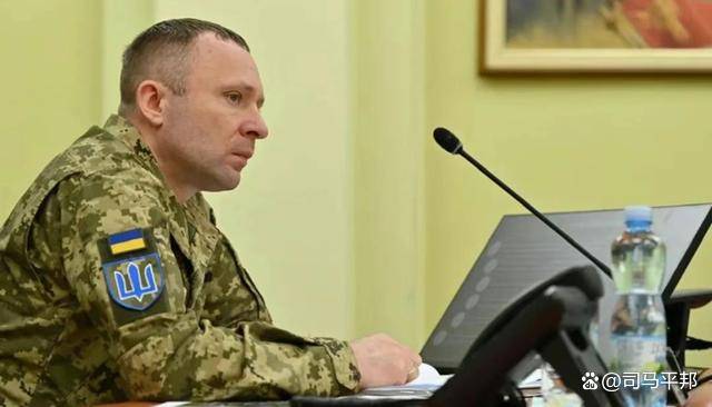 皇冠信用網占成代理_前线大捷皇冠信用網占成代理，撤换陆军司令后，泽连斯基亲自指挥，摧毁俄41架轰炸机