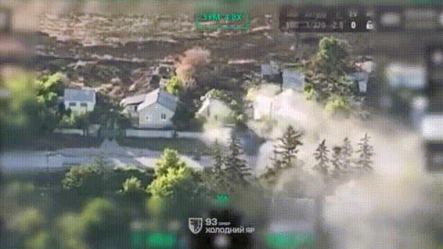 皇冠足球平台代理_一夜间战局突变皇冠足球平台代理，机器人冲锋，乌军9支精锐旅反击，俄军迎来噩耗