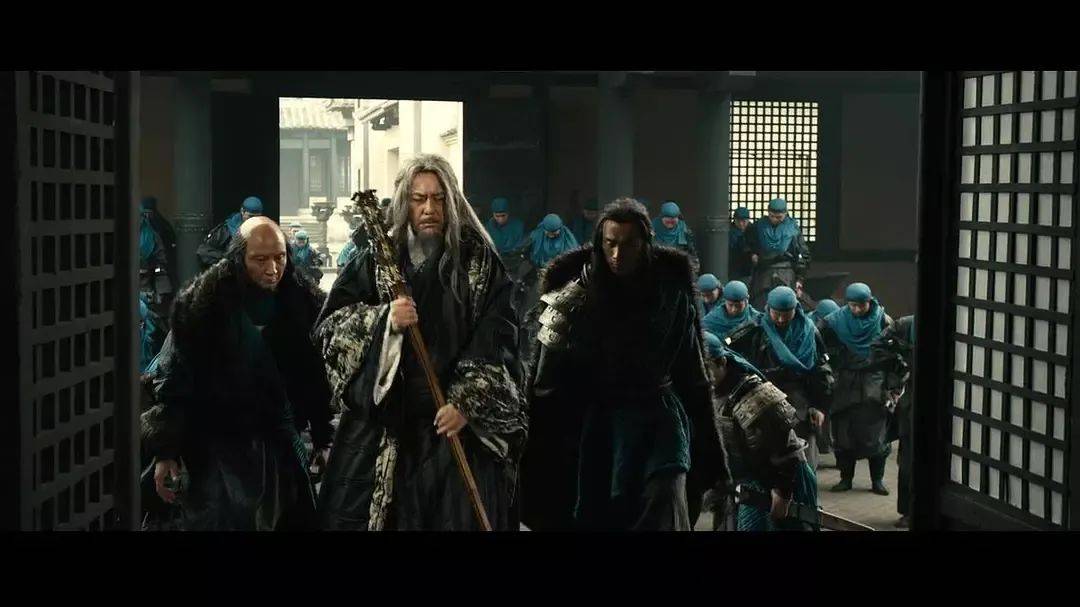 hga030皇冠网址_拍一部烧掉几亿的大烂片hga030皇冠网址，最近突然被捧“有种经济上行的美”